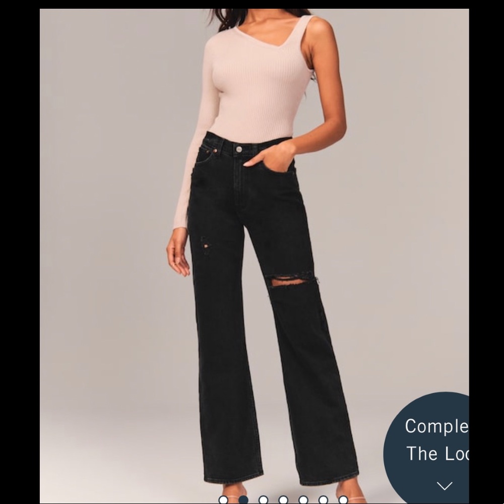 BRAND NEW - Abercrombie High Rise 90s Relaxed Jean